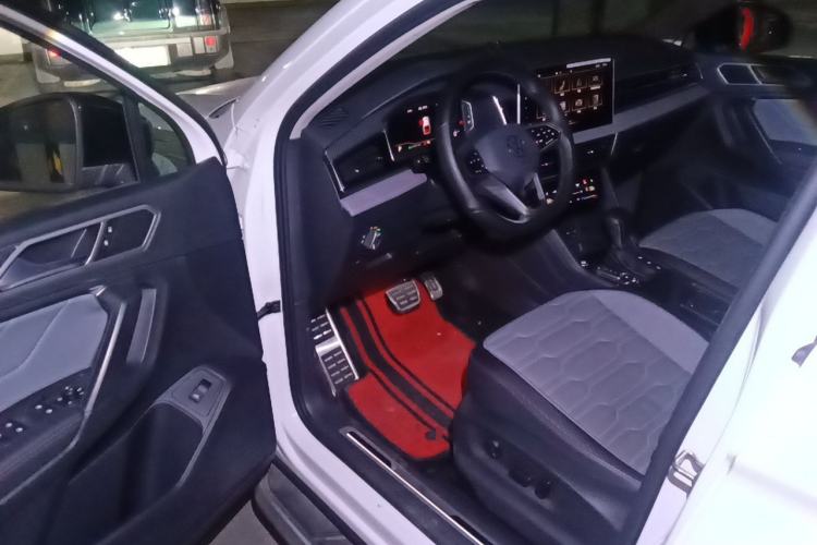 Used Volkswagen Tiguan X 2022 330TSI Two-Wheel-Drive Flagship Edition Driver Seat