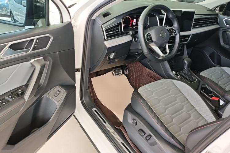 Used Volkswagen Tiguan X 2022 330TSI Two-Wheel-Drive Flagship Edition Driver Seat