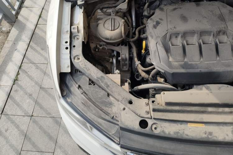 Used Volkswagen Tiguan X 2022 330TSI Two-Wheel-Drive Prestige Flagship Edition Engine Bay Right