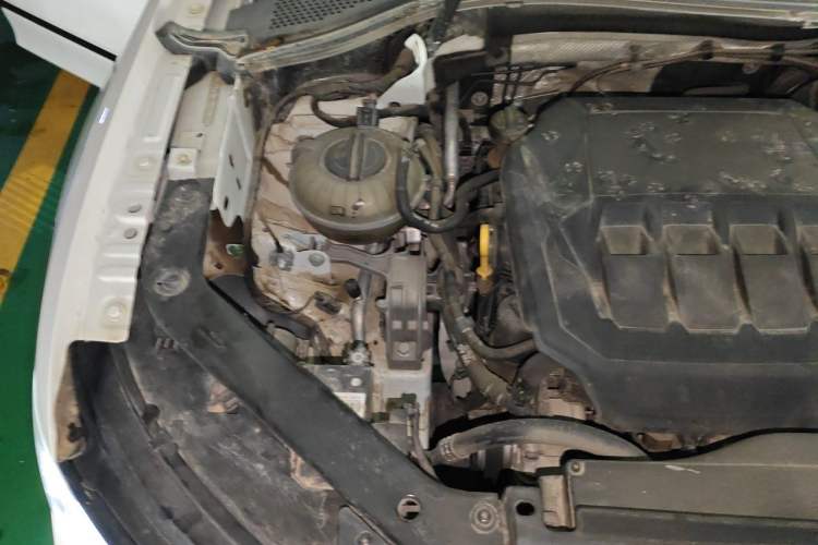 Used Volkswagen Tiguan X 2022 330TSI Two-Wheel-Drive Prestige Flagship Edition Engine Bay Right