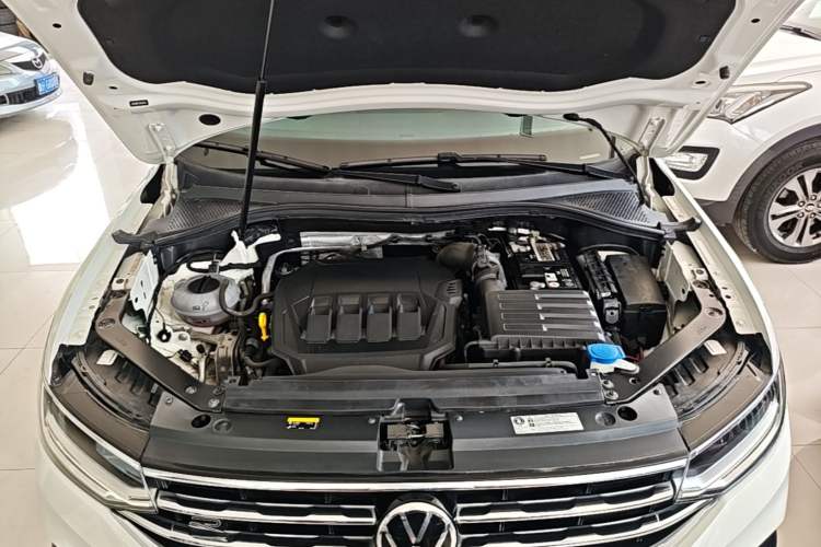 Used Volkswagen Tiguan X 2022 330TSI Two-Wheel-Drive Flagship Edition Engine Bay