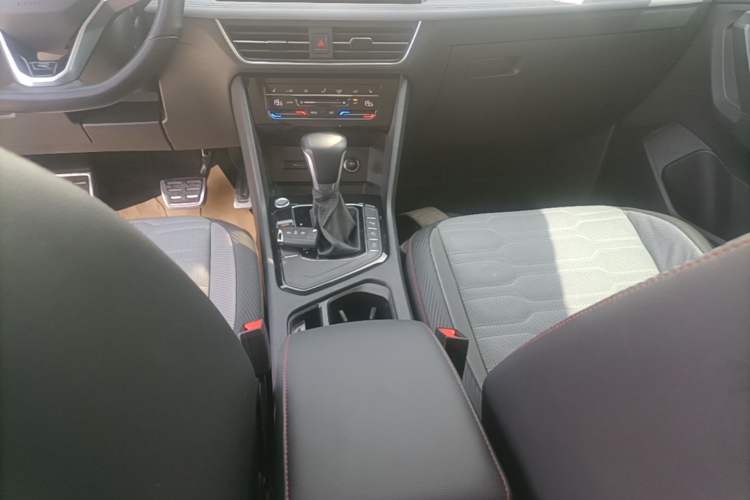 Used Volkswagen Tiguan X 2022 330TSI Two-Wheel-Drive Flagship Edition Gear Lever