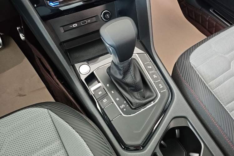 Used Volkswagen Tiguan X 2022 330TSI Two-Wheel-Drive Flagship Edition Gear Lever