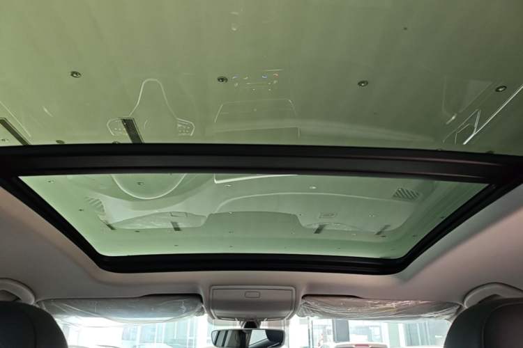 Used Volkswagen Tiguan X 2022 330TSI Two-Wheel-Drive Flagship Edition Headliner