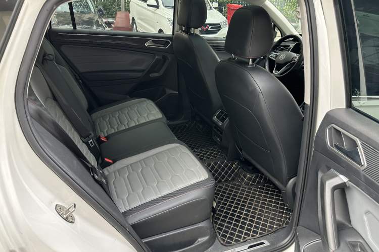 Used Volkswagen Tiguan X 2022 330TSI Two-Wheel-Drive Flagship Edition Interior 9