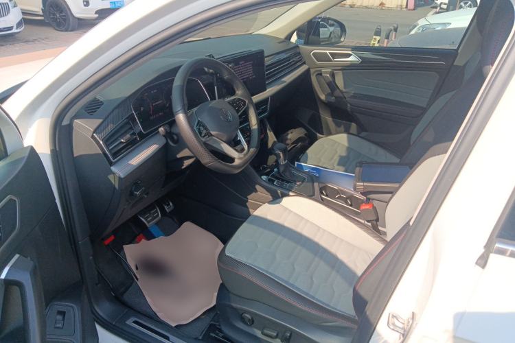Used Volkswagen Tiguan X 2022 330TSI Two-Wheel-Drive Flagship Edition Left Front Seat