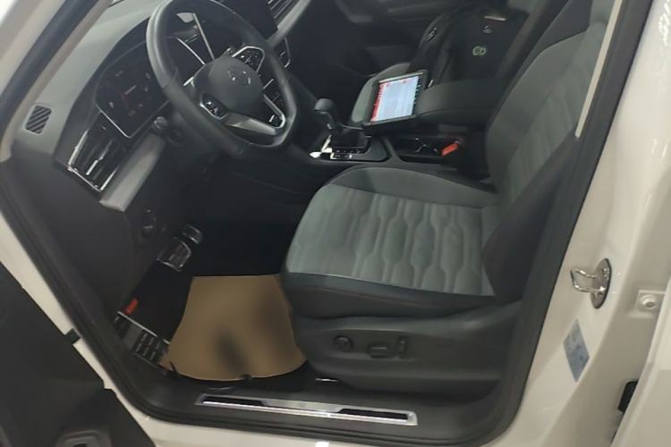 Used Volkswagen Tiguan X 2022 330TSI Two-Wheel-Drive Flagship Edition Left Front Seat