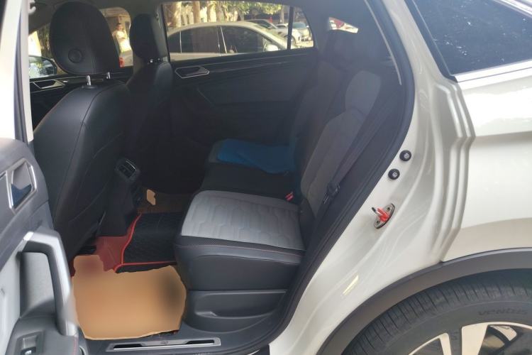 Used Volkswagen Tiguan X 2022 330TSI Two-Wheel-Drive Flagship Edition Left Rear Seat