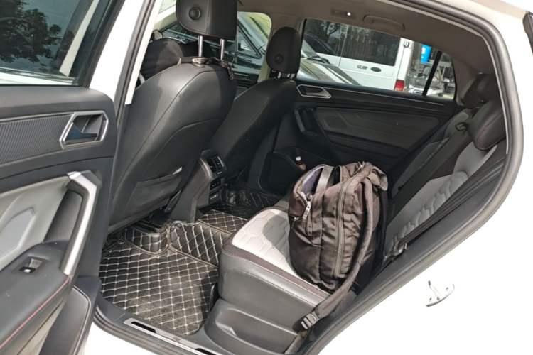 Used Volkswagen Tiguan X 2022 330TSI Two-Wheel Drive Enjoyment Version Left Rear Seat