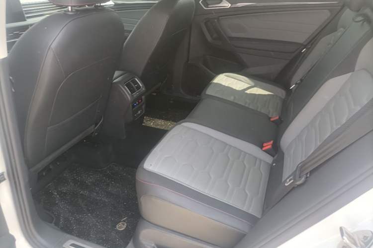 Used Volkswagen Tiguan X 2022 330TSI Two-Wheel-Drive Flagship Edition Left Rear Seat