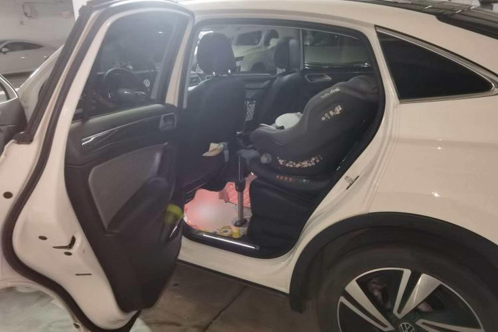 Used Volkswagen Tiguan X 2022 330TSI Two-Wheel-Drive Flagship Edition Left Rear Seat