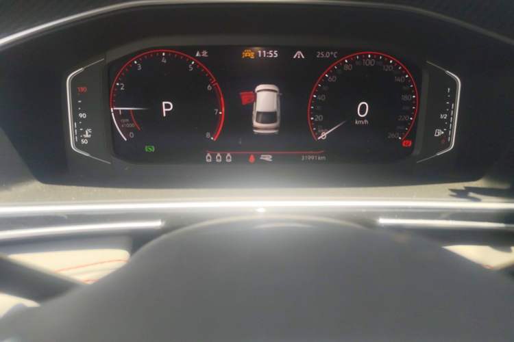 Used Volkswagen Tiguan X 2022 380TSI Four-Wheel Drive Prestige Flagship Edition Odometer Close Up
