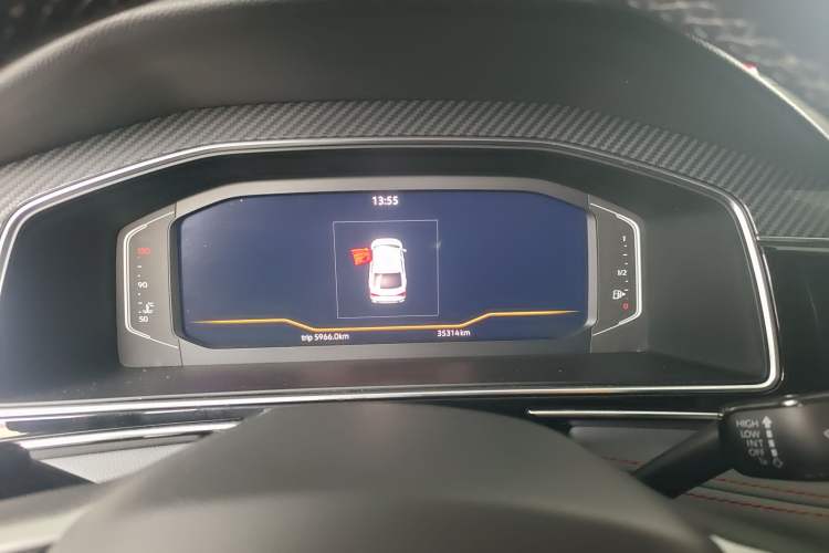 Used Volkswagen Tiguan X 2022 330TSI Two-Wheel-Drive Flagship Edition Odometer Close Up