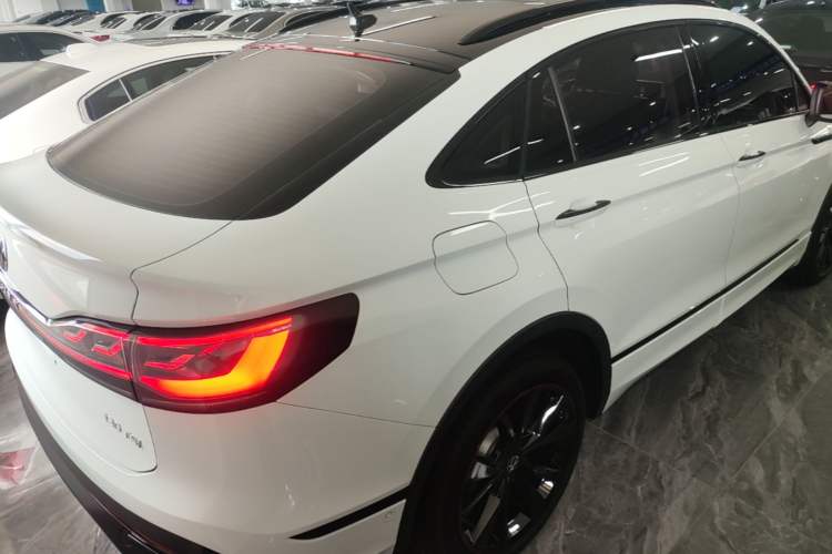 Used Volkswagen Tiguan X 2022 330TSI Two-Wheel-Drive Prestige Flagship Edition Rear Right 45 Deg