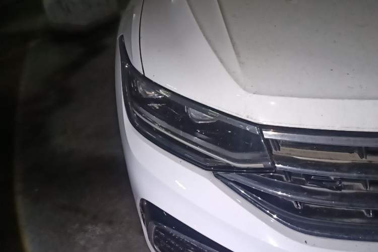 Used Volkswagen Tiguan X 2022 330TSI Two-Wheel-Drive Flagship Edition Right Front Headlight