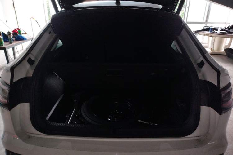 Used Volkswagen Tiguan X 2022 330TSI Two-Wheel-Drive Prestige Flagship Edition Trunk