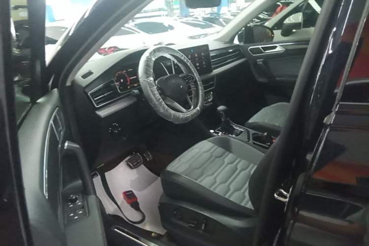 Used Volkswagen Tiguan X 2023 330TSI Two-Wheel-Drive Flagship Edition Driver Seat