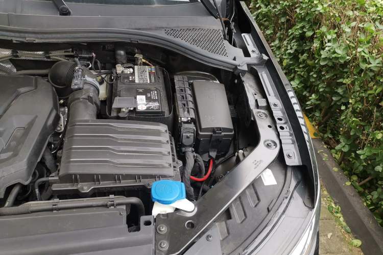 Used Volkswagen Tiguan X 2023 Revised Version 330TSI Two-Wheel Drive Enjoyment Edition Engine Bay Left