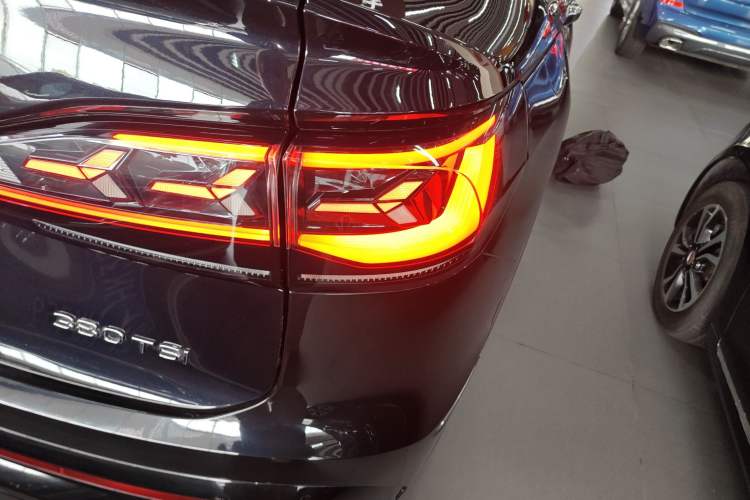 Used Volkswagen Tiguan X 2023 380TSI Four-Wheel Drive Prestige Flagship Edition Exterior 3