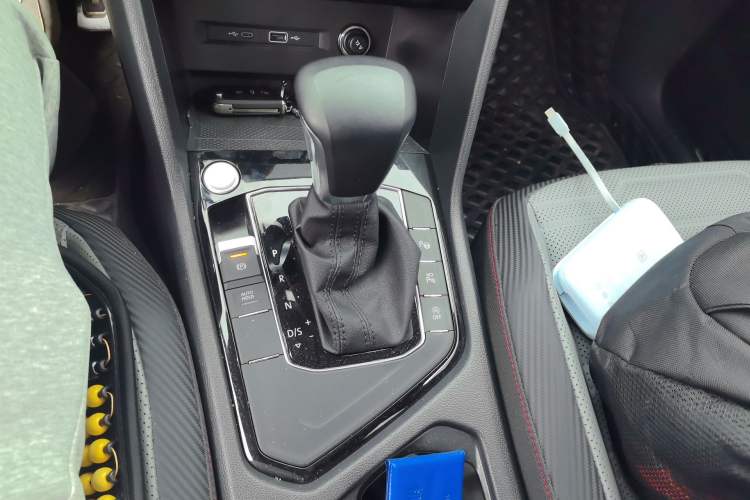 Used Volkswagen Tiguan X 2023 330TSI Two-Wheel-Drive Flagship Edition Gear Lever