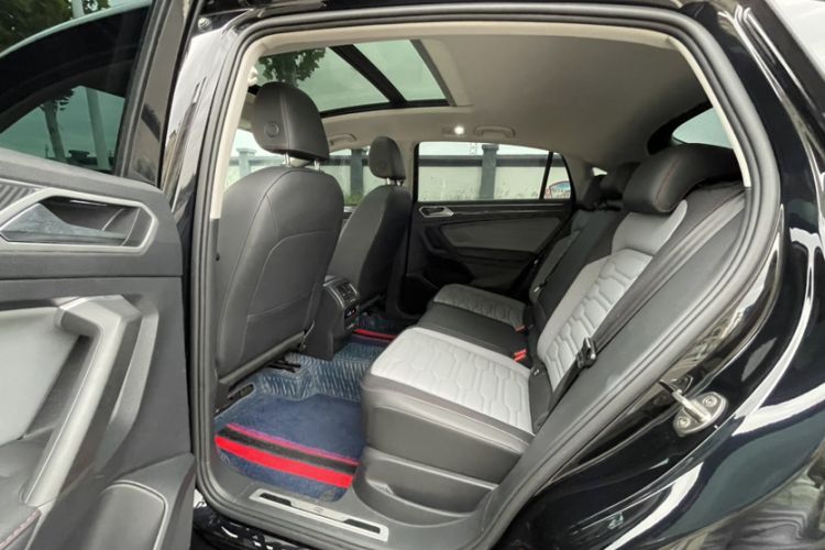 Used Volkswagen Tiguan X 2023 Revised Version 330TSI Two-Wheel Drive Enjoyment Edition Interior 1