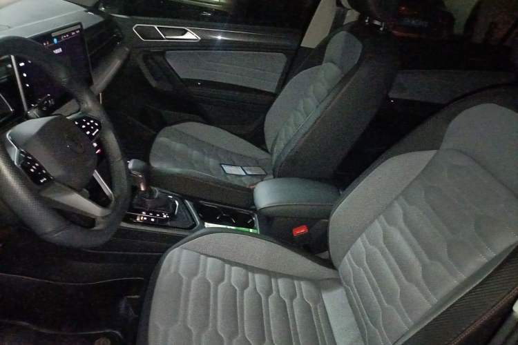 Used Volkswagen Tiguan X 2023 330TSI Two-Wheel-Drive Flagship Edition Left Front Seat
