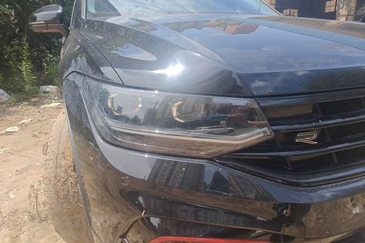 Used Volkswagen Tiguan X 2023 Revised Version 330TSI Two-Wheel-Drive Flagship Edition Right Front Headlight