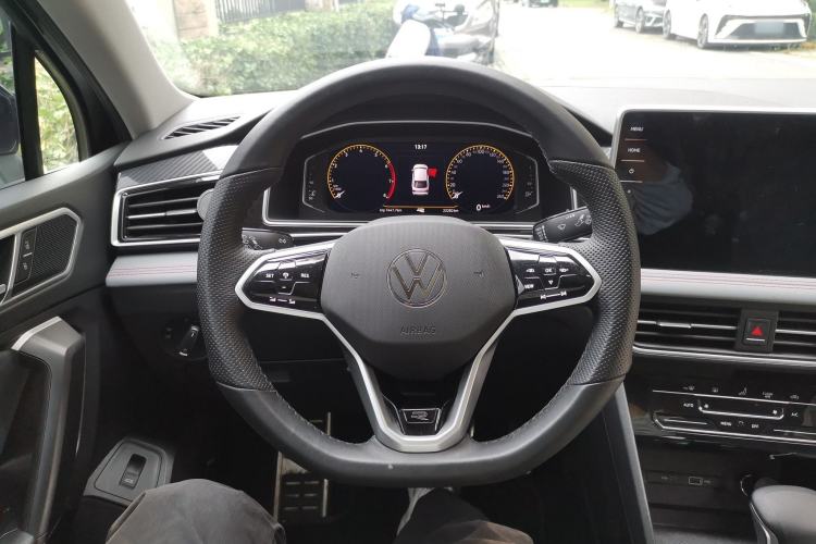Used Volkswagen Tiguan X 2023 Revised Version 330TSI Two-Wheel Drive Enjoyment Edition Steering Wheel