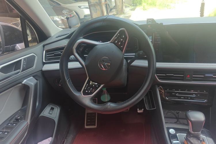 Used Volkswagen Tiguan X 2023 Revised Version 330TSI Two-Wheel-Drive Flagship Edition Steering Wheel