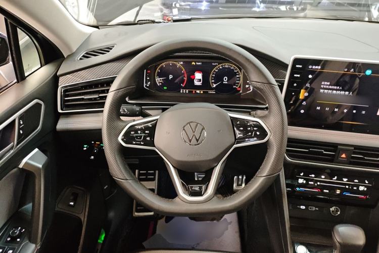 Used Volkswagen Tiguan X 2023 Revised Version 330TSI Two-Wheel-Drive Flagship Edition Steering Wheel
