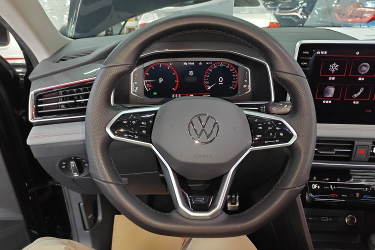 Used Volkswagen Tiguan X 2023 380TSI Four-Wheel Drive Prestige Flagship Edition Steering Wheel