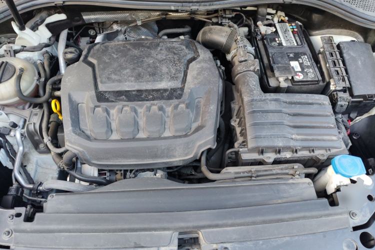 Used Volkswagen Tiguan X 2023 Revised Version 330TSI Two-Wheel-Drive Flagship Edition Engine Bay