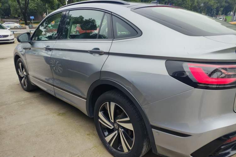 Used Volkswagen Tiguan X 2023 Revised Version 330TSI Two-Wheel-Drive Flagship Edition Exterior 3