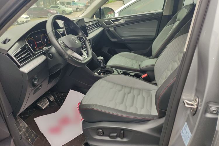 Used Volkswagen Tiguan X 2023 Revised Version 330TSI Two-Wheel-Drive Flagship Edition Left Front Seat
