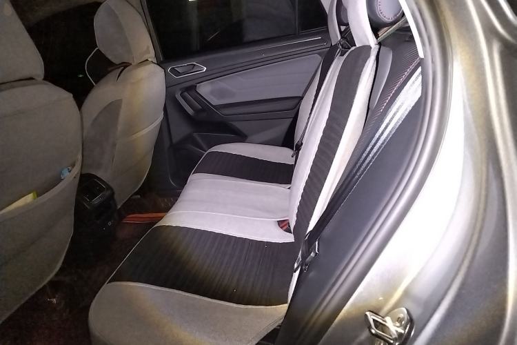 Used Volkswagen Tiguan X 2023 330TSI Two-Wheel Drive Luxury Edition Left Rear Seat