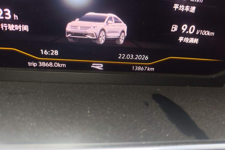 Used Volkswagen Tiguan X 2023 380TSI Four-Wheel Drive Flagship Edition Odometer Close Up