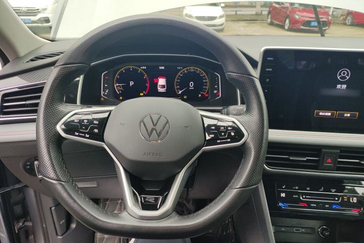Used Volkswagen Tiguan X 2023 Revised Version 330TSI Two-Wheel-Drive Flagship Edition Steering Wheel