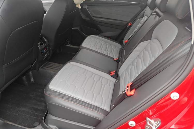 Used Volkswagen Tiguan X 2023 330TSI Two-Wheel-Drive Flagship Edition Left Rear Seat