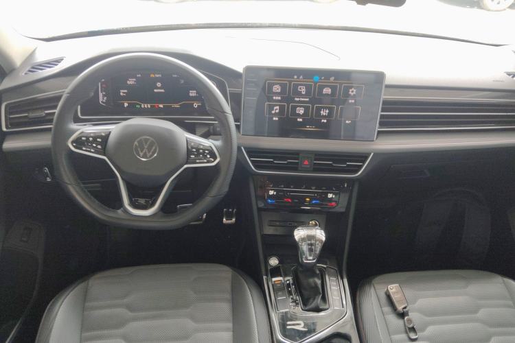 Used Volkswagen Tiguan X 2023 330TSI Two-Wheel-Drive Flagship Edition Center Console