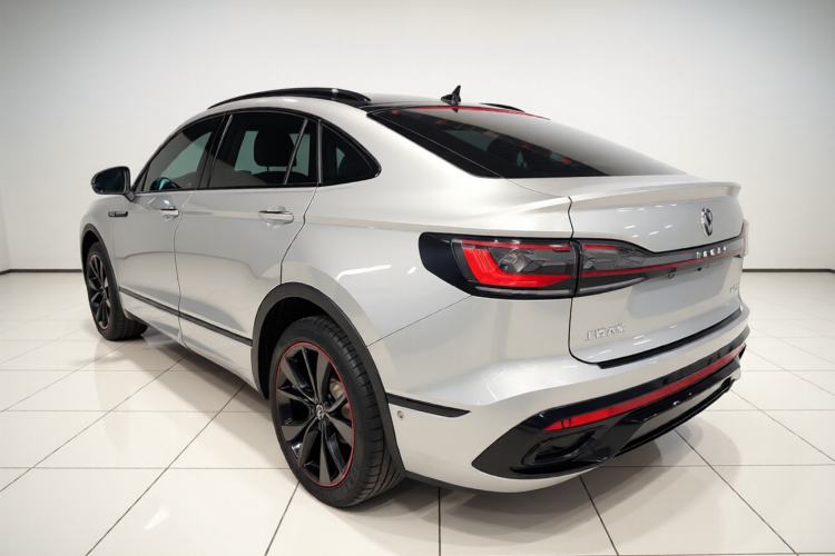 Used Volkswagen Tiguan X 2023 Facelift 330TSI Two-Wheel-Drive Prestige Flagship Edition Exterior 2