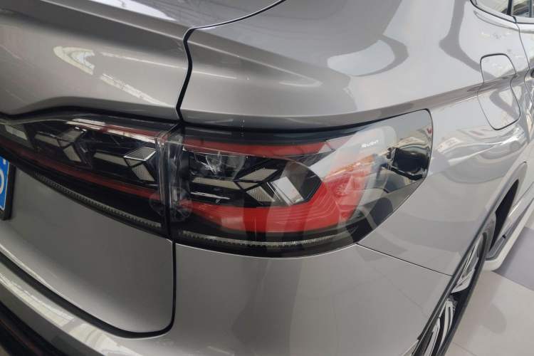 Used Volkswagen Tiguan X 2023 330TSI Two-Wheel-Drive Flagship Edition Exterior 3