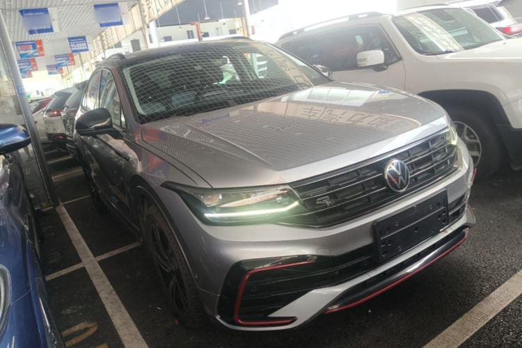 Used Volkswagen Tiguan X 2023 Revised Version 330TSI Two-Wheel-Drive Flagship Edition Front Right 45 Deg