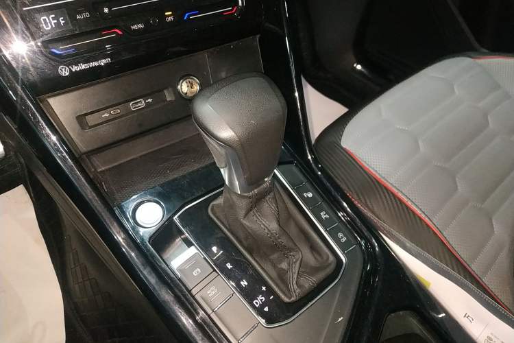 Used Volkswagen Tiguan X 2023 Facelift 330TSI Two-Wheel-Drive Prestige Flagship Edition Gear Lever