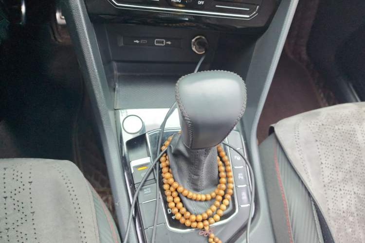 Used Volkswagen Tiguan X 2023 330TSI Two-Wheel-Drive Flagship Edition Gear Lever