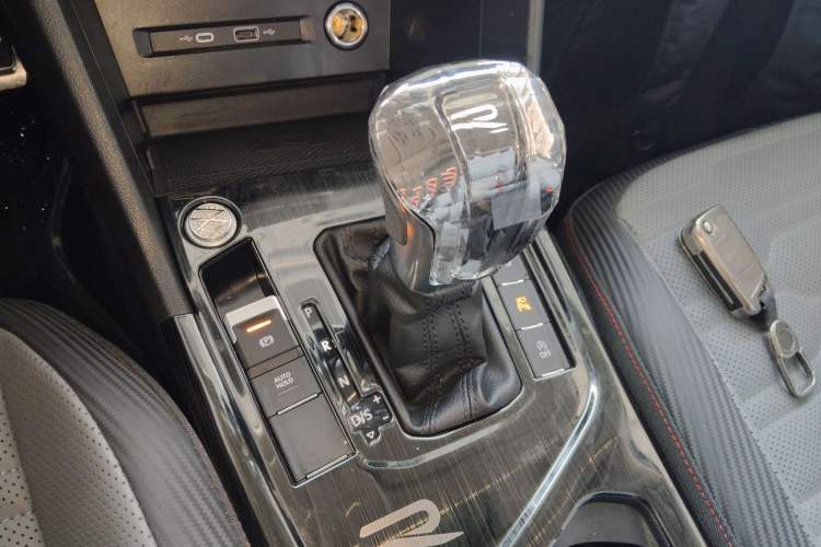 Used Volkswagen Tiguan X 2023 330TSI Two-Wheel-Drive Flagship Edition Gear Lever