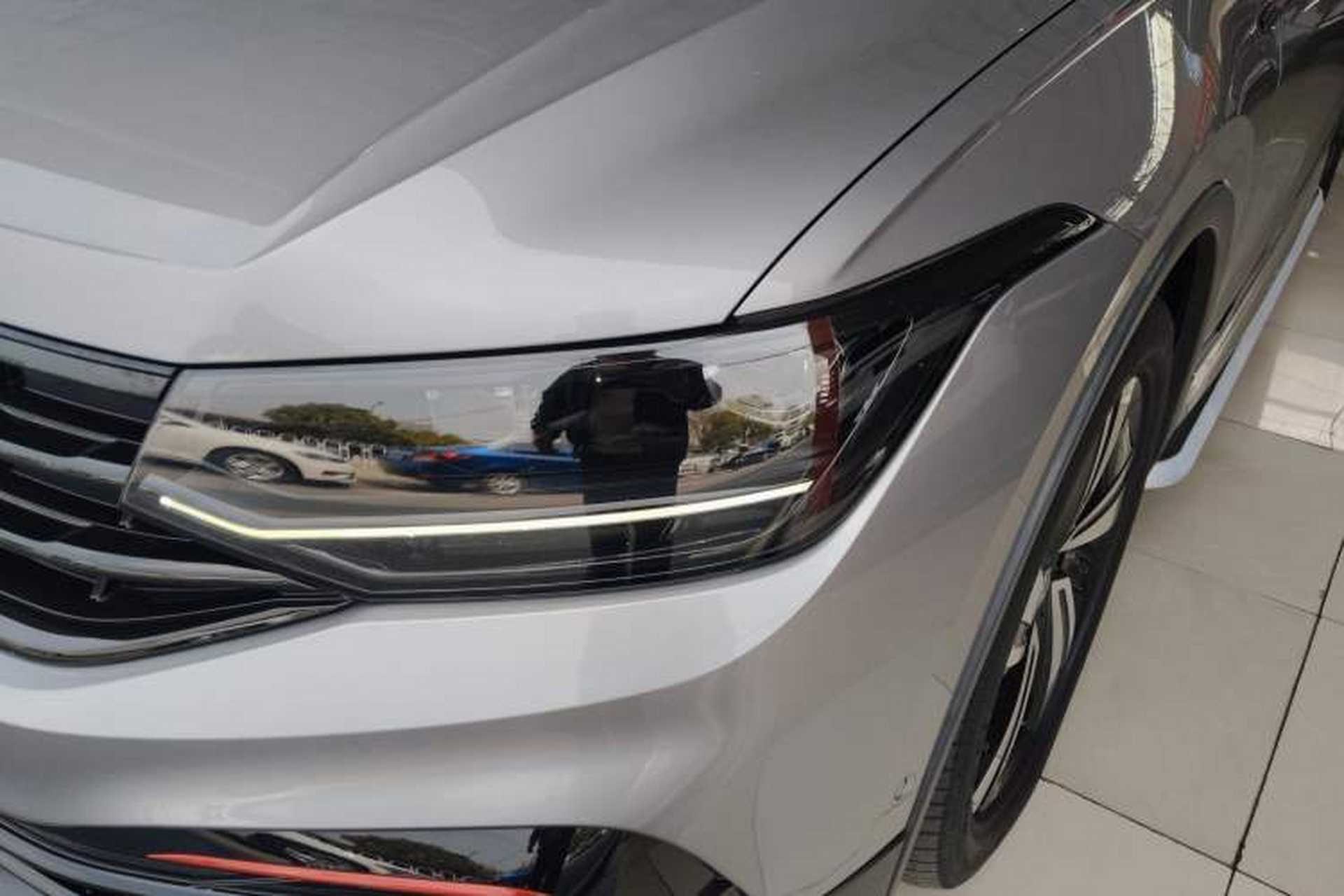 Used Volkswagen Tiguan X 2023 330TSI Two-Wheel-Drive Flagship Edition Left Front Headlight