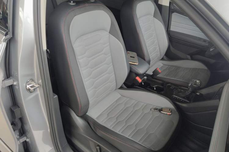 Used Volkswagen Tiguan X 2023 330TSI Two-Wheel-Drive Flagship Edition Right Front Seat