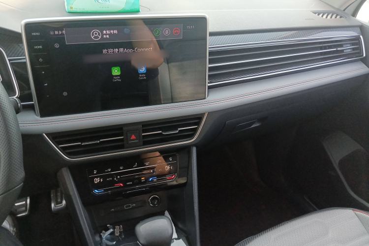 Used Volkswagen Tiguan X 2023 330TSI Two-Wheel-Drive Prestige Flagship Edition Audio And AC Panel