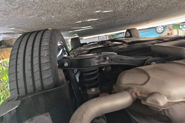 Used Volkswagen Tiguan X 2023 330TSI Two-Wheel-Drive Prestige Flagship Edition Chassis Rear Right
