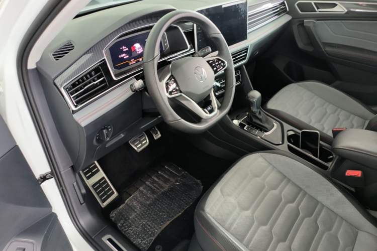 Used Volkswagen Tiguan X 2023 Revised Version 330TSI Two-Wheel-Drive Flagship Edition Driver Seat